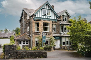 Victoria of the Lakes image 10