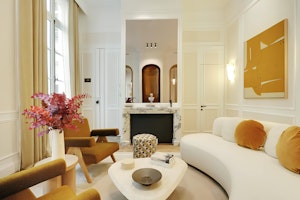 Parisian Round image 13