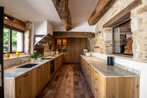 Old Provencal Spirit image 12