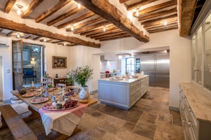 Old Provencal Spirit image 9