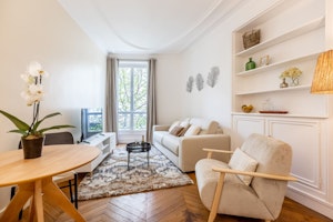 Monceau Morning image 1