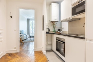 Monceau Morning image 4