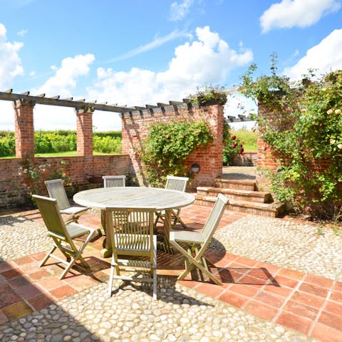 Enjoy al fresco dining in the romantic gardens