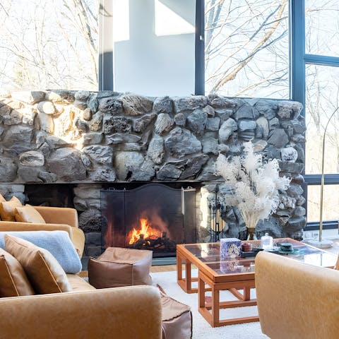 Cosy up in front of the open fire when the Hudson Valley weather turns chilly