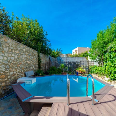 Cool off from the heat in the private octagonal plunge pool