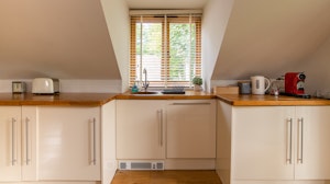 Halcyon Hideaway image 14