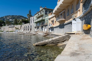 Waterfront Charm image 15