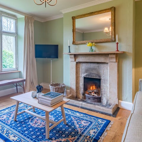 Settle in front of the open fire after a day exploring the Cotswolds