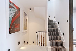 Knightsbridge's Delight image 9