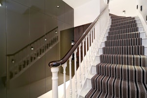 Knightsbridge's Delight image 5