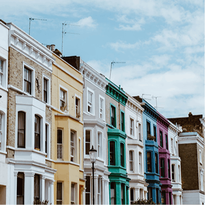 Wind your way through pastel-coloured buildings as you explore Notting Hill