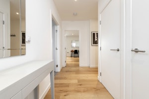 The Clapham Key image 11