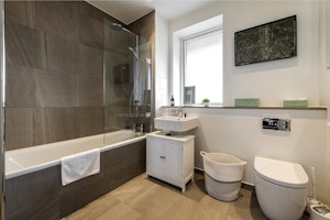The Clapham Key image 10