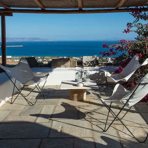 Lounge out under the pergola for pristine panoramic viewing