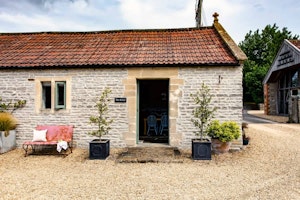 The Moon Barn image 8