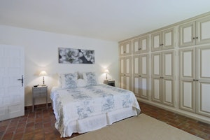 Quiet Provence Stay image 5