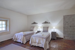Quiet Provence Stay image 2