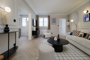 Paris Rendezvous image 13