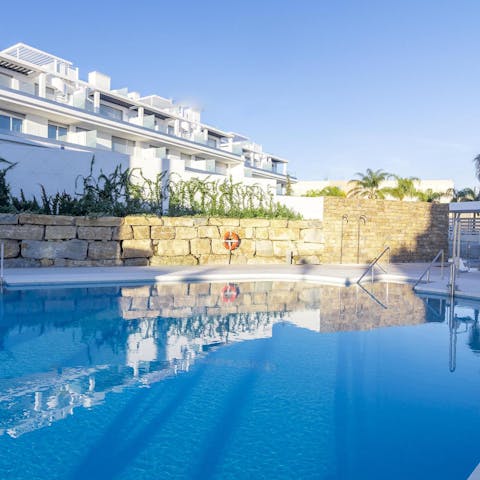 Kick start your day with a dip in the complex's inviting communal pool