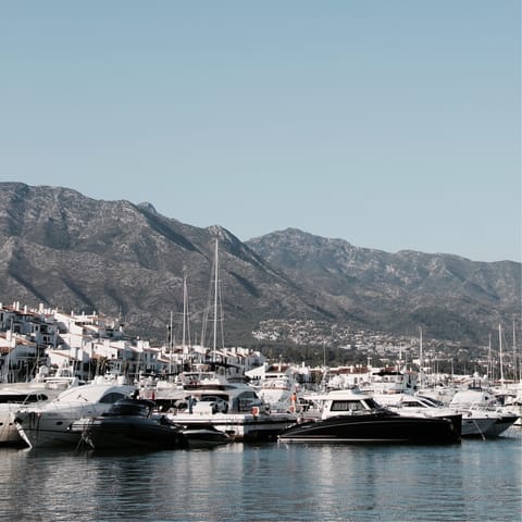 Meander around Puerto Banús' glamourous marina, or stay to sample the nightlife