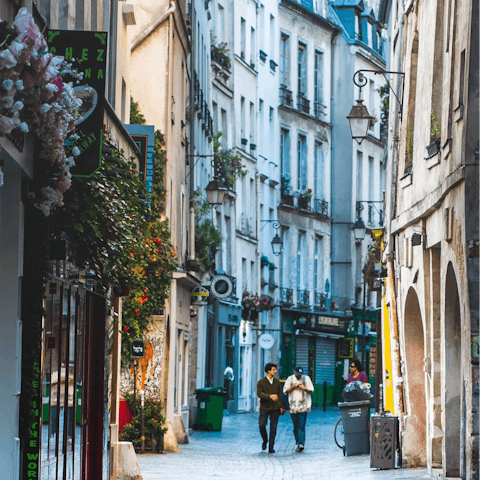 Discover Le Marais with it's boutiques and galleries, as hort stroll away