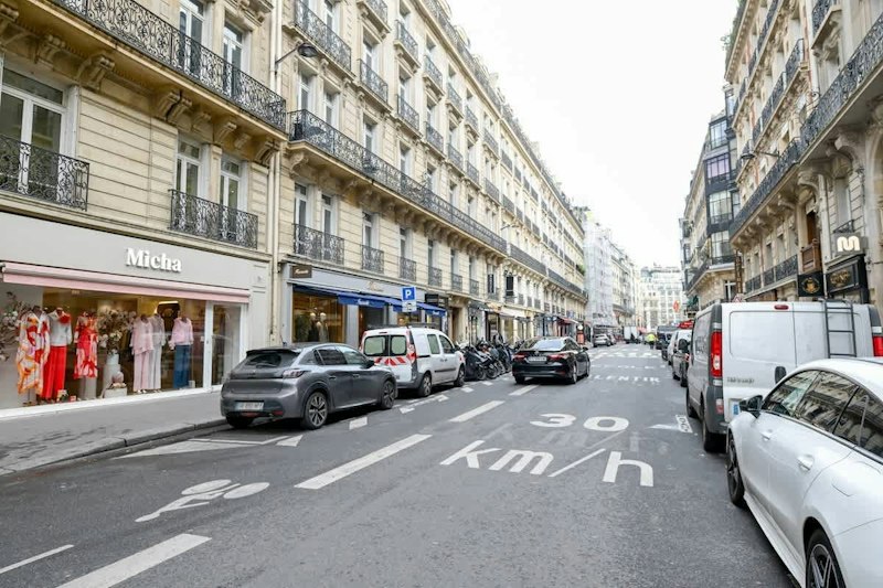 Paris Panache additional image