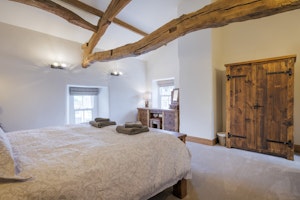 Wensleydale & Wine image 6