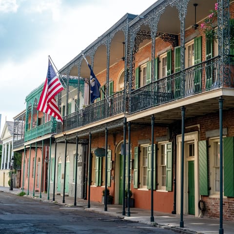 Explore  historic New Orleans from your doorstep