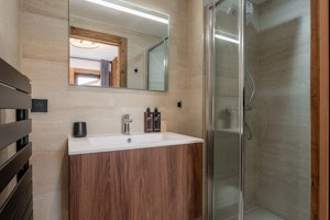 Sarenne Sunlounge image 10