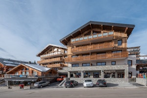 Sarenne Sunlounge image 9