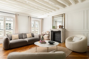 The Parisian Elegance image 12