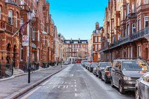 Chelsea Afternoon image 2