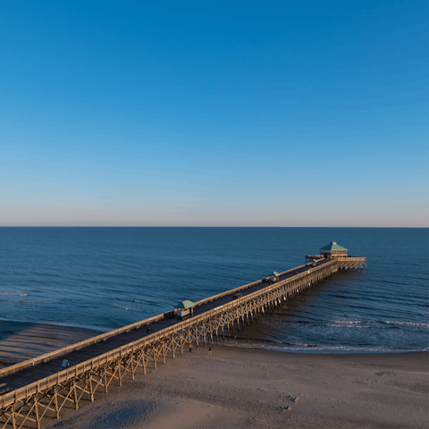 Explore Folly Beach by bike or on foot – everything is on your doorstep