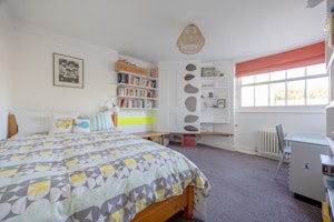 Bloomsbury Townhouse image 9