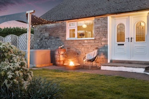 Cottage Bliss image 1