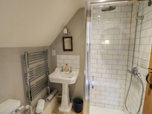 The Chipping Campden Cottage image 11