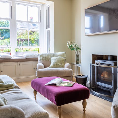 Get comfy in a warm, inviting lounge