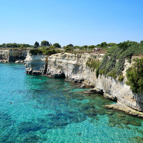 Explore the picturesque towns of Gallipoli and Santa Maria di Leuca