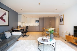 Bayswater Hideaway image 11
