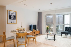 Bayswater Hideaway image 1