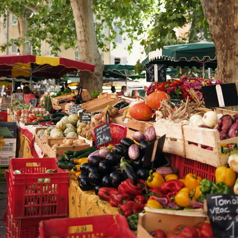 Buy fresh produce at Montbron farmer's market, an eleven-minute drive from home