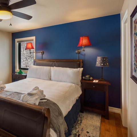 Cheery accent walls in the bedroom