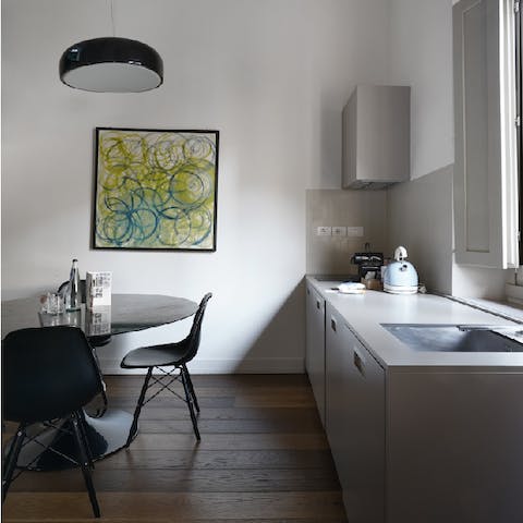 Share freshly cooked Tagliolini with truffles in this open kitchen/dining space