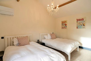 Lilac Cottage image 13