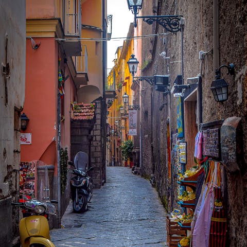 Hop in the car and be among the narrow alleys of Sorrento in under ten minutes