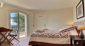 Riviera Grandeur image 9