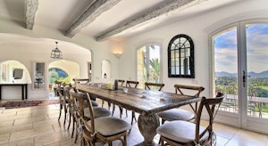 Riviera Grandeur image 3