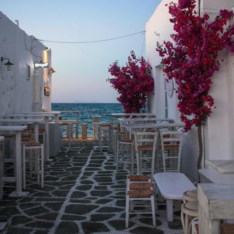 Explore the beautiful Marpissa – just a ten-minute drive away