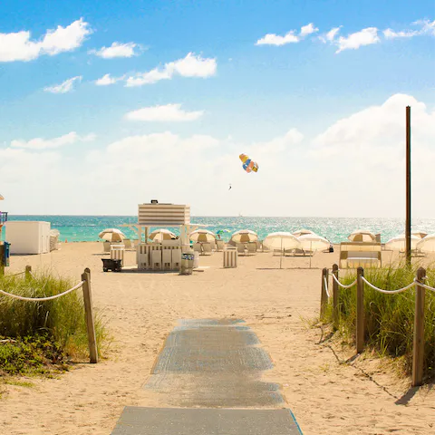 Visit the fun-filled beaches of Miami, where you'll find golden sand and turquoise sea