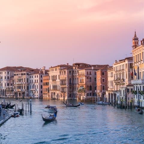 Be inspired by the beauty of Venice from the heart of the city